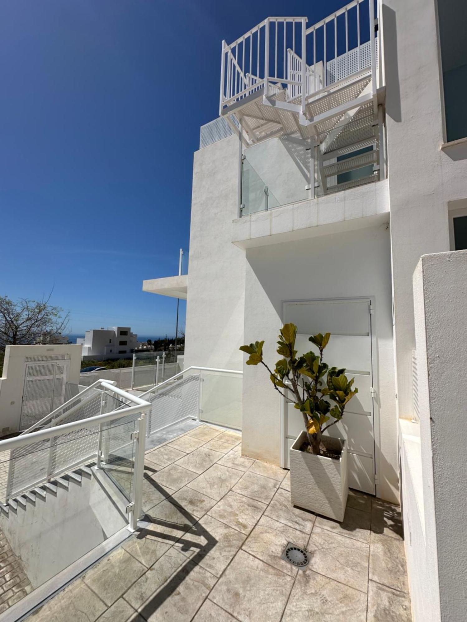 Capistrano Blue Villa *